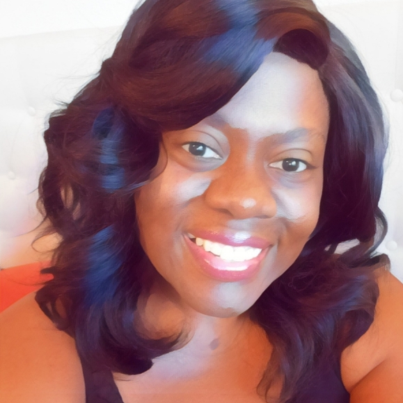 Womens and Children's Clothing, Wigs and Shoes - Picture 2 of 7